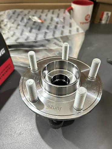 radius teker merkezi: DG9Z-1104-U – Ford Fusion qabaq stupitsa Alternativ kodlar: * — 2