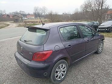 suv vozila: PEUGEOT 307 - KOMPLETAN AUTO U DELOVIMA | Originalni polovni delovi — 1