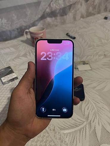 mac mini m2: IPhone 13, Ağ, Face ID — 5