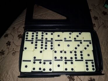 uşaq oyun: Domino