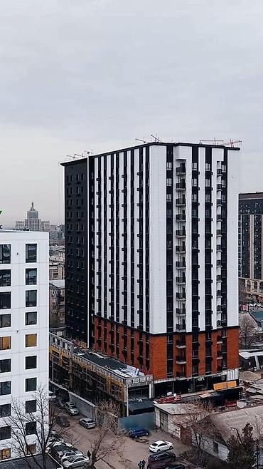 пишпек 2: 3 комнаты, 130 м², Элитка, 13 этаж, ПСО (под самоотделку) — 1