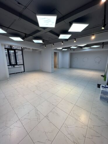 продаю участок центр: Сдаю коммерческое помещение open-space в современном стиле loft