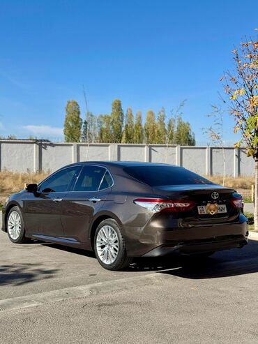 шильдик xle: Toyota Camry: 2018 г., 2.5 л, Автомат, Бензин, Седан