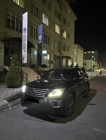 красная дорожка в аренду: Сдаю Lexus LX для кортежа, С водителем, Внедорожник — 1