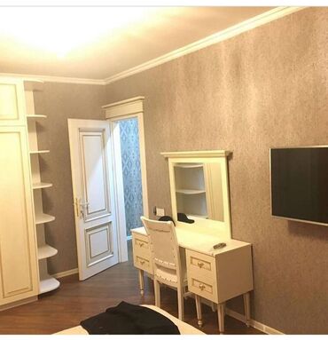 Uzunmüddətli kirayə mənzillər: Yasamalda izmir küçəsində yaxınlığında 6 mertebeli binanın 6-cı — 6