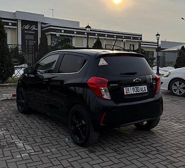 Chevrolet: Chevrolet Spark: 2018 г., 1 л, Робот, Бензин, Хэтчбэк — 6