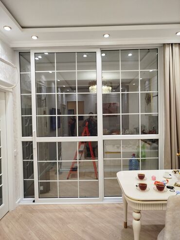 Siyirmə qapılar: Siyirmə qapılar — 12