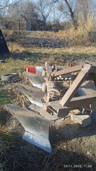 Тракторы МТЗ (Беларус): Продаю МТЗ 50 двигатель 80,Плуг, Бороон, в хорошем состоянии цена — 6