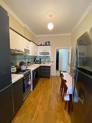 ev alqi satqi agentliyi: 3 otaqlı, Yeni tikili, 76 kv. m — 8