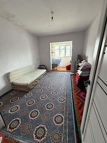 6 микрорайон: 3 комнаты, 69 м², 2 этаж — 2