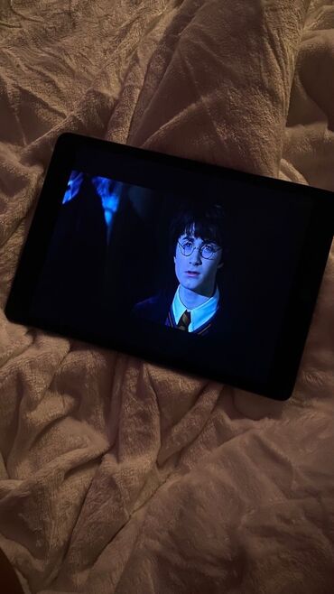 Apple iPad: İşlənmiş Apple iPad Pro 12.9 (2021), 12,9", 128 GB — 12