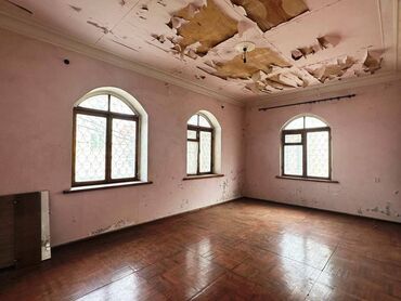 Həyət evləri və villaların satışı: Bakıxanov qəs. 5 otaqlı, 200 kv. m, Orta təmir — 5