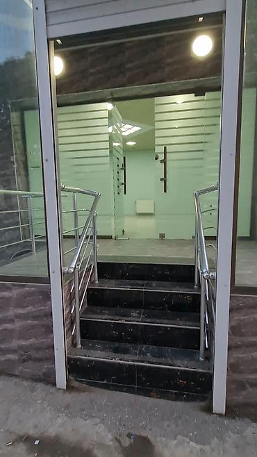aşağda: Lökbatanda, mədəniyyət evi, Polis idarəsini, poliklinika, kimi böyük — 1