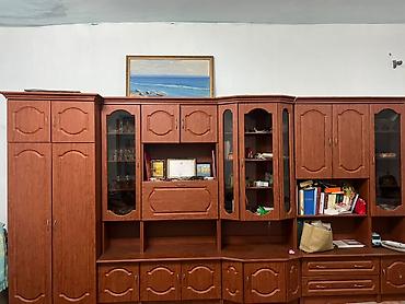 Стенки-шкафы: Секция-стенка для гостиной, модульная, из ЛДСП под дерево (теплый — 7