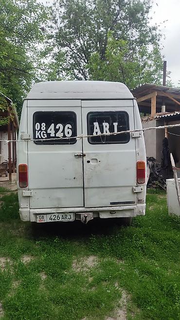 t1: Mercedes-Benz T1: 1987 г., 2.4 л, Механика, Дизель, Фургон — 4