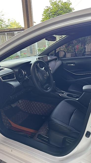 hongqi ehs9: Toyota Corolla: 2021 г., Автомат, Гибрид, Седан — 4