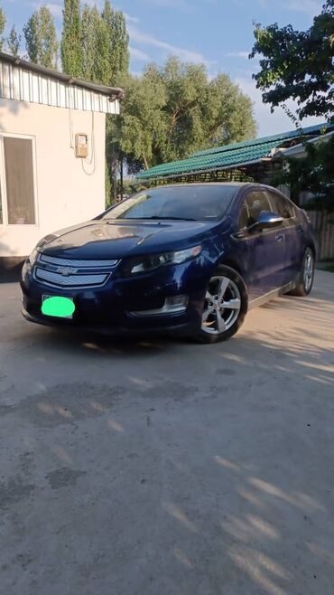 Chevrolet: Chevrolet Volt: 2012 г., 1.4 л, Автомат, Гибрид, Хэтчбэк