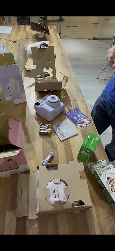 инстакс 12 мини: Fujifilm Instax mini SE (цвет: light purple) - Мгновенная камера для — 1