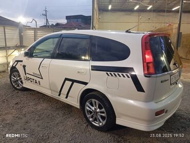 капият машина: Honda Stream: 2025 г., Универсал