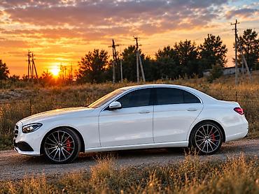 мерседес бенз с клас: Mercedes-Benz E-Class: 2020 г., 2 л, Автомат, Бензин, Седан — 2