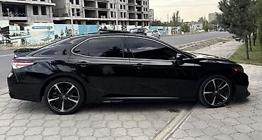 rolls royce phantom: Toyota Camry: 2019 г., 2.5 л, Автомат, Бензин, Седан — 6