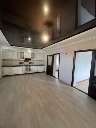 часть дома: 4 комнаты, 80 м², 106 серия, 1 этаж, Косметический ремонт