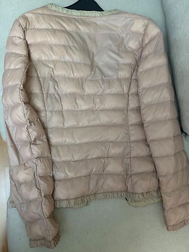 qadin ucun kurtkalar: Benetton “Soft Light Down” qadın yüngül kurtka - Rəng: pudra/çəhrayı — 2