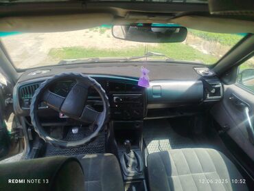 жук ташуучу унаа: Volkswagen Bettle: 1991 г., 1.8 л, Механика, Бензин