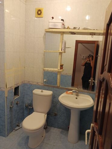 Köhnə tikili: Bakı, 2-ci mikrorayon, 2 otaqlı, Köhnə tikili, m. Memar Əcəmi, 43 kv. m — 6