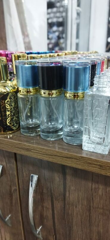 Ətriyyat: Ətriyyat — 18