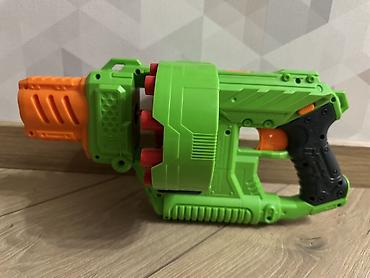 Игрушки: Игрушечный полу-автоматический пистолет-пулемёт В комплекте не идут — 2