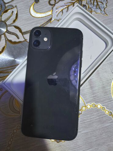 Apple iPhone: IPhone 11, 128 GB, Qara, Simsiz şarj, Face ID — 2