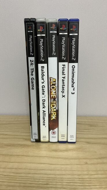 xbox disk: Original Ps2 pal region disklərdir. Kitabçaları Akone in the Dark