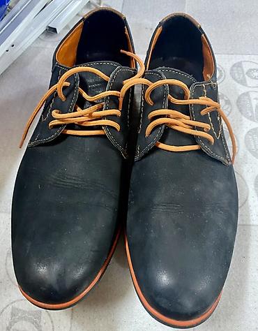 Кроссовки и спортивная обувь: Мужская обувь — набор из 3 пар Каждая по 1500 Состояние нового носили — 3