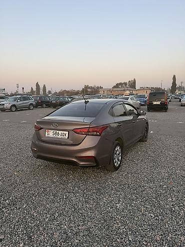 черри аризо 8: Hyundai Solaris: 2018 г., Автомат, Бензин, Седан — 3