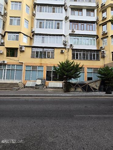 latun satışı: Bakı şəhəri, Qış parkının yaxınlığında, Bakı Slavyan Universitetinin — 9