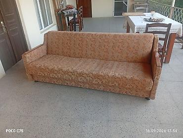 acılıb bağlanan kravat: Çatma mexanizimli divan-krevet - Ölçü: təxmini 3 nəfərlik oturacaq; — 4
