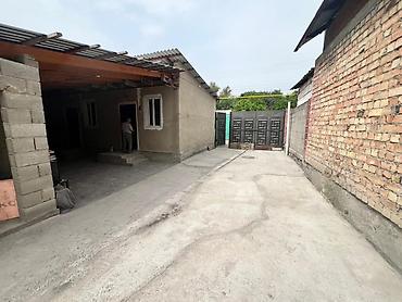Продажа коттеджей и домов: 5 и более комнат, 100 м², 5 соток, Бишкек — 10