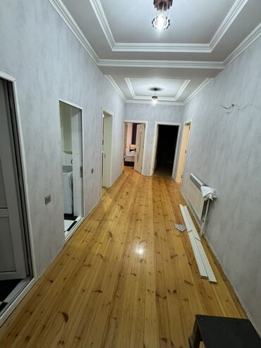 Otaqların satışı: Salam EV BiNƏ qəsəbəsindədi cox səliqəlidi ev 3 otaqdi təzə remontdan — 3