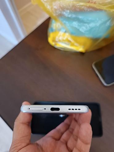 реалии 8: Realme 10 Pro Plus, Б/у, 256 ГБ, 2 SIM — 4