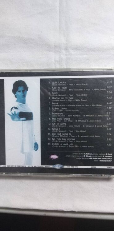 Knjige i stripovi: Cd domaca zabavna muzika,cena za kom. II — 16