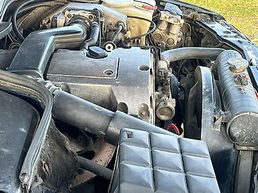Mercedes-Benz: Mercedes-Benz C-Class: 1.8 l | 1983 il Sedan — 16