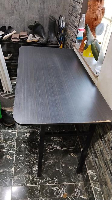 Стол складнойс металлическим каркасом,60 на 120см