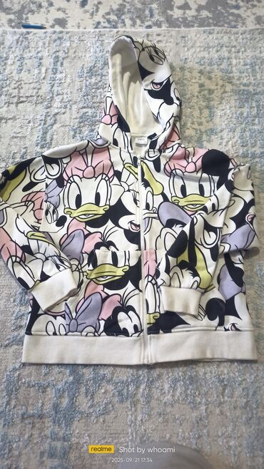 одежда для мужчин: Детская худи на молнии ZARA x Disney. - Модель: худи с капюшоном и