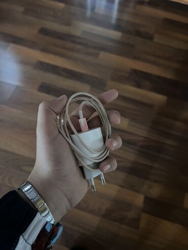 Apple iPhone: IPhone 7, 32 GB, Qara, Barmaq izi — 9