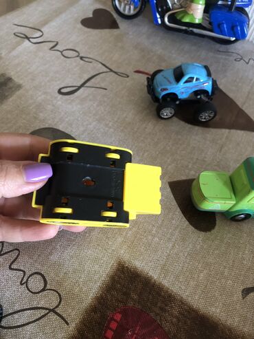 Oyuncaqlar: 13 azn hamisi — 19