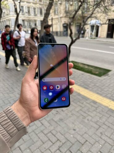 телефон fly 2: Samsung Galaxy A34, 128 ГБ, цвет - Серебристый, Сенсорный, Отпечаток пальца, Две SIM карты