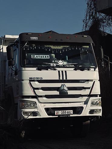 Услуги самосвала: Заказать Хово, Доставка щебня, угля, песка, чернозема, отсев, 30 тонн — 12