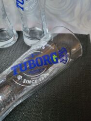 Čaše: Case nove za pivo Tuborg. Nove vintaz case,komada 6 u ceni — 14