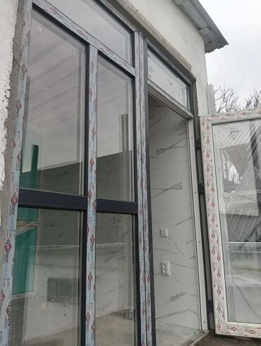 зеркала на заказ: Окна на заказ